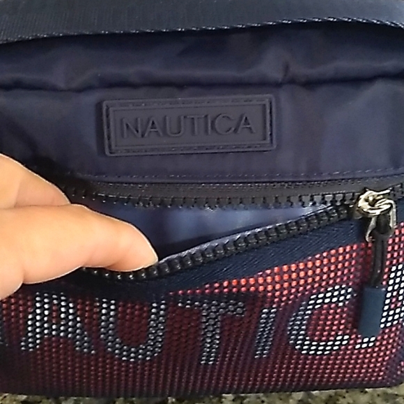 NAUTICA Net Detail Crossbody Bag - Picture 4 of 12